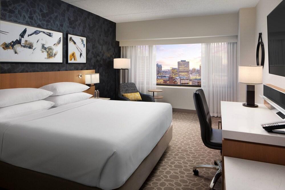 Delta Hotels By Marriott Chicago Willowbrook Exterior photo