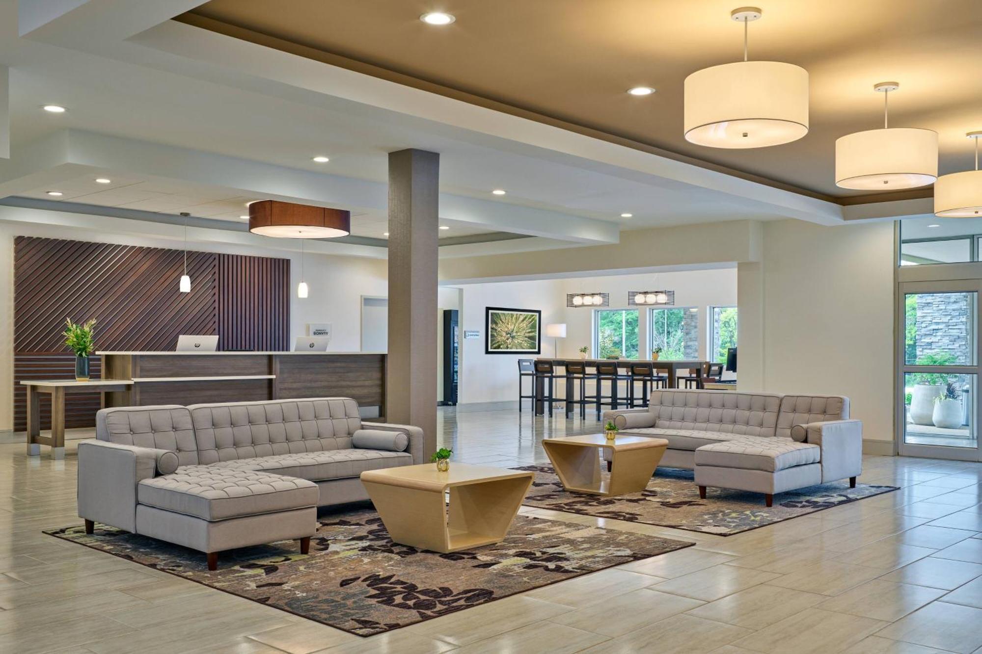Delta Hotels By Marriott Chicago Willowbrook Exterior photo